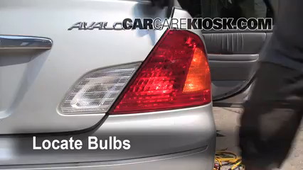 2001 Toyota avalon tail light bulb