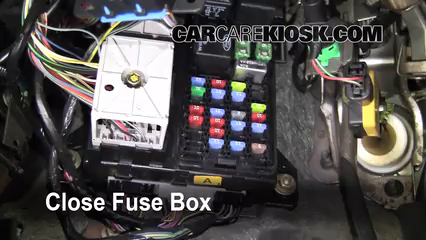 Interior Fuse Box Location: 2000-2007 Ford Taurus - 2002 ... 2004 ford f 350 fuse panel diagram 