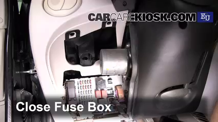 Interior Fuse Box Location: 2003-2010 Fiat Punto - 2003 ... fiat grande punto boot fuse box 