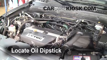 Oil & Filter Change Honda CR-V (2002-2006) - 2006 Honda CR-V SE 2.4L 4 Cyl.