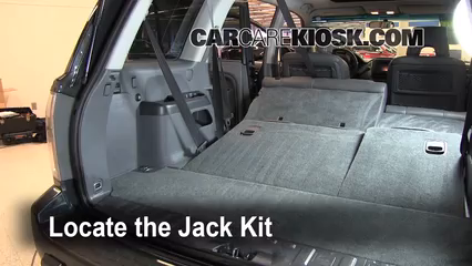Fix a Flat Tire: Honda Pilot (2003-2008) - 2006 Honda Pilot EX 3.5L V6 Fix a Flat Tire: Honda Pilot (2003-2008) - 2006 Honda Pilot EX 3.5L V6
