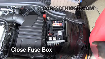 Replace a Fuse: 2008-2015 Audi TT Quattro - 2008 Audi TT ... fuse box in audi tt 