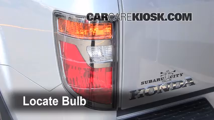 Tail Light Change 2006-2014 Honda Ridgeline - 2008 Honda Ridgeline RTL