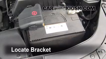 Battery Replacement: 2007-2012 Hyundai Veracruz - 2008 Hyundai Veracruz ...