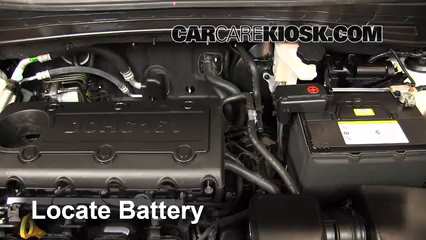 Battery Replacement: 2010-2015 Hyundai Tucson - 2012 Hyundai Tucson ...
