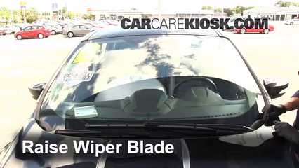 Changing ford escape wiper blades #2