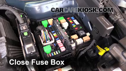 Blown Fuse Check 2013-2016 Hyundai Santa Fe - 2013 Hyundai Santa Fe GLS ...